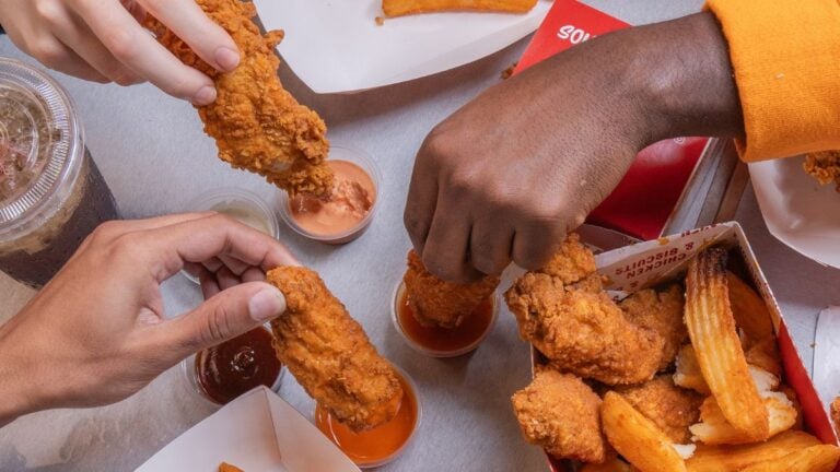 7-Eleven Celebrates National Chicken Finger Day and Chicken Wing Day