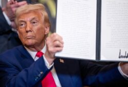 donald trump flickr white house 2025 mar-a-lago accord acuerdo Walmart Amazon